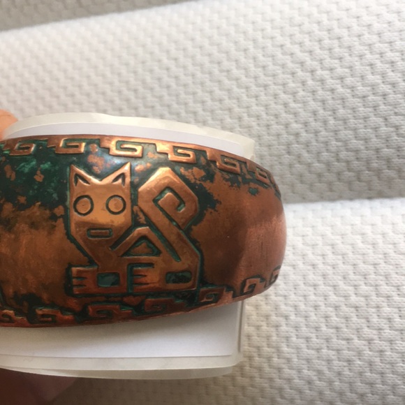 Vintage Solid Copper Inca Cuff Bracelet - Mayan Aztec Inspired - Picture 6 of 10